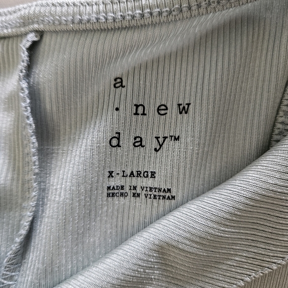 A. New Day Light Mint Green Sleeveless Racerback Tank Top Size XL - Picture 4 of 7